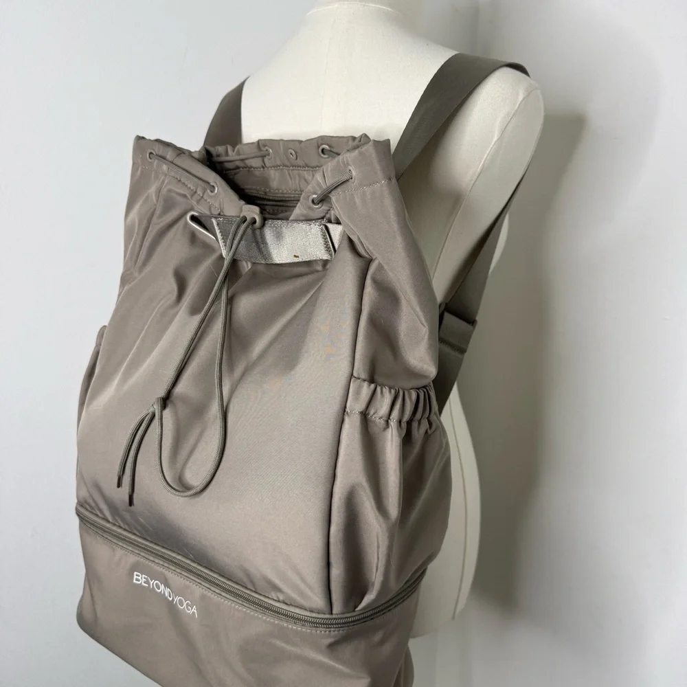 Beyond Yoga Gray Drawstring Backpack Yoga Gym Travel Bag